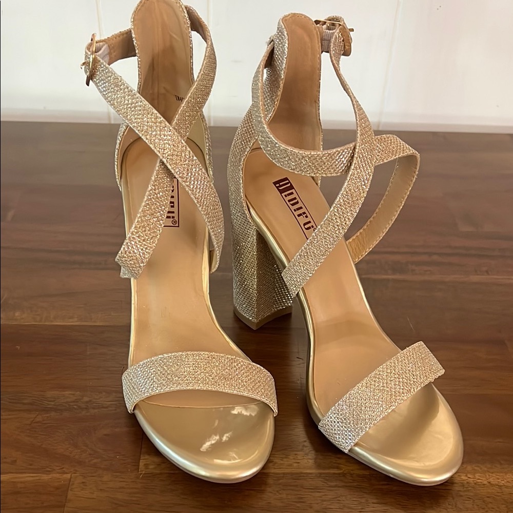 IDIFU Cream Strappy Heels with Ankle Straps